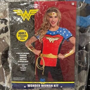 DC Comics Originals Wonder Woman Costume Kit Size S/M